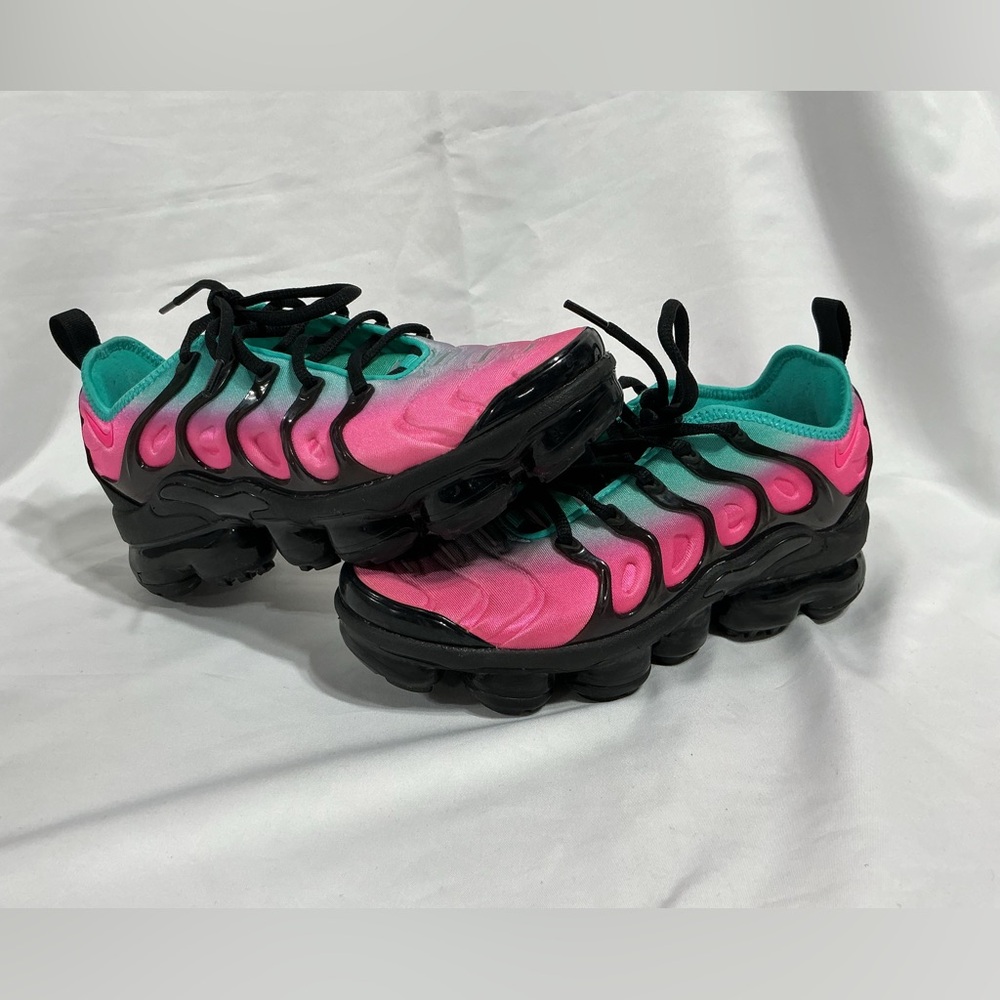 Nike VaporMax Plus "Miami Nights" – Size 6.5